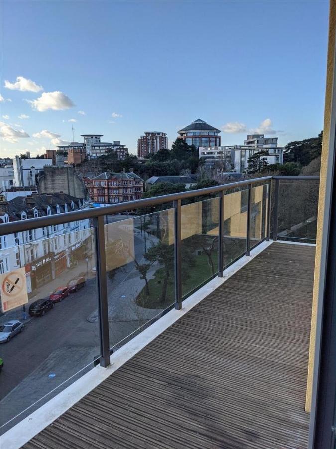 2 Bedroom Modern City Centre Bournemouth Apartment בורנמות' מראה חיצוני תמונה